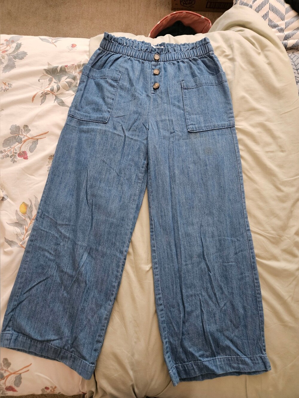 Old Navy Light Blue Elastic Waist Denim Pants